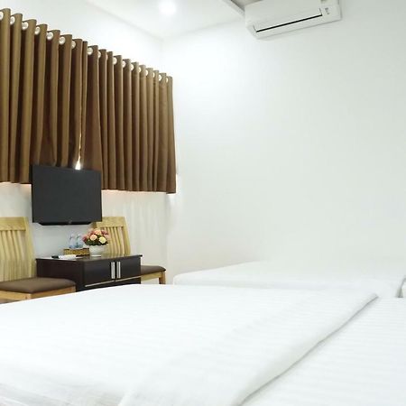 Truc Hung Hotel Managed By Bizciti Nha Trang Exteriör bild